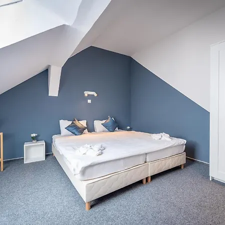 Herczeg Udvarhaz Hotel 4*