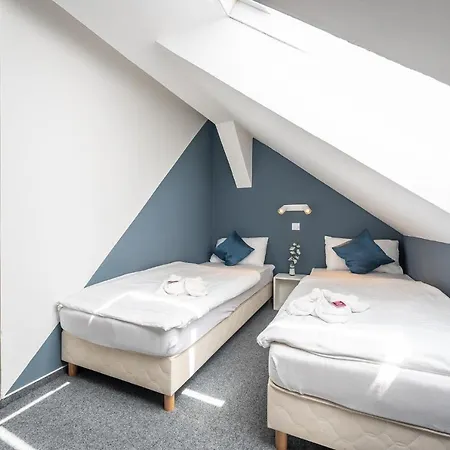 Herczeg Udvarhaz 4* Poroszló