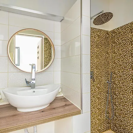 Hotel Herczeg Udvarhaz 4*