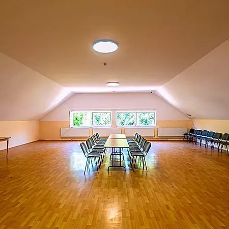 Herczeg Udvarhaz Hotel Poroszló
