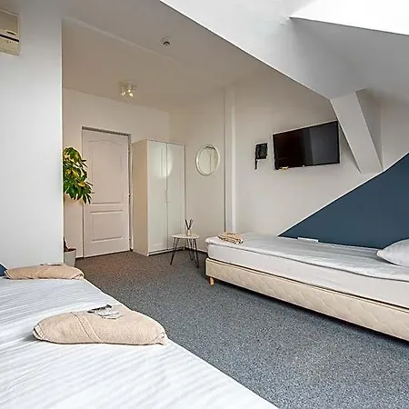 Herczeg Udvarhaz Hotel Poroszló