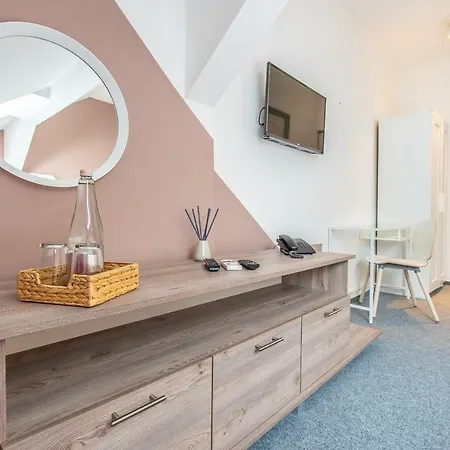 Herczeg Udvarhaz 4* Poroszló