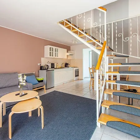 Herczeg Udvarhaz Hotel Poroszlo