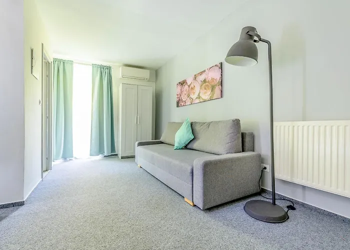 Herczeg Udvarhaz Otel