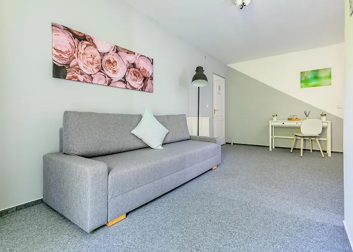Herczeg Udvarhaz Otel 4*