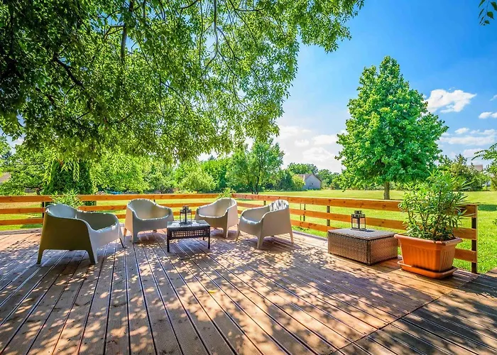 Herczeg Udvarhaz Otel 4*